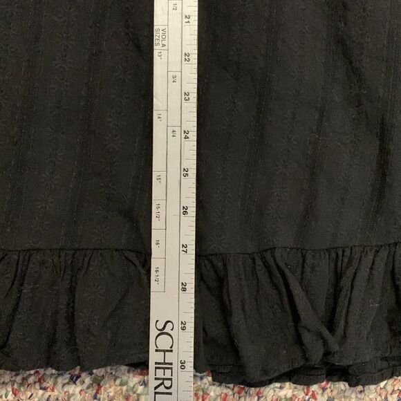 Urban Outfitters Bria Black Eyelet Pleated Short Sleeve Frock Mini Dress Size S - Picture 15 of 15